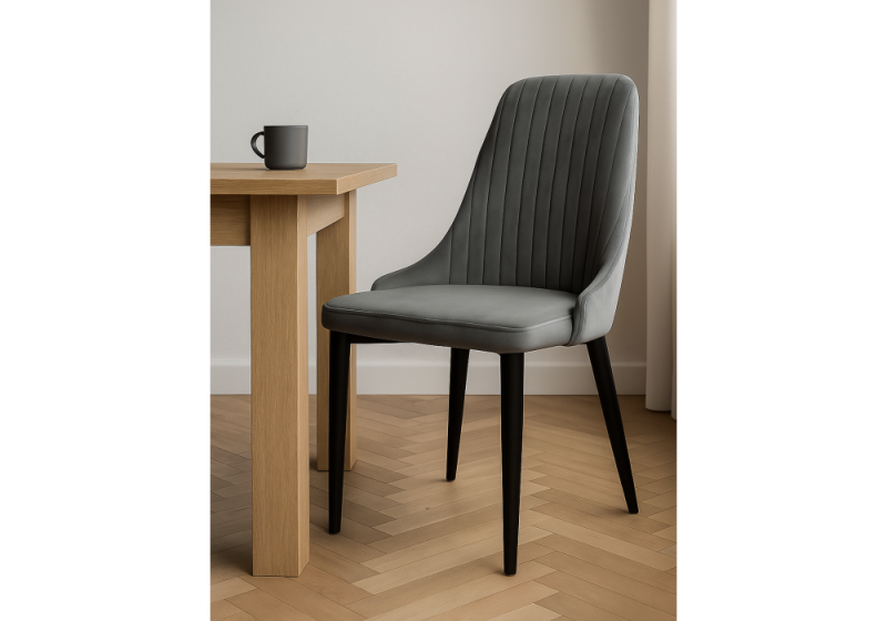 Стул на металлокаркасе Kora dark gray / black (47x57x89)